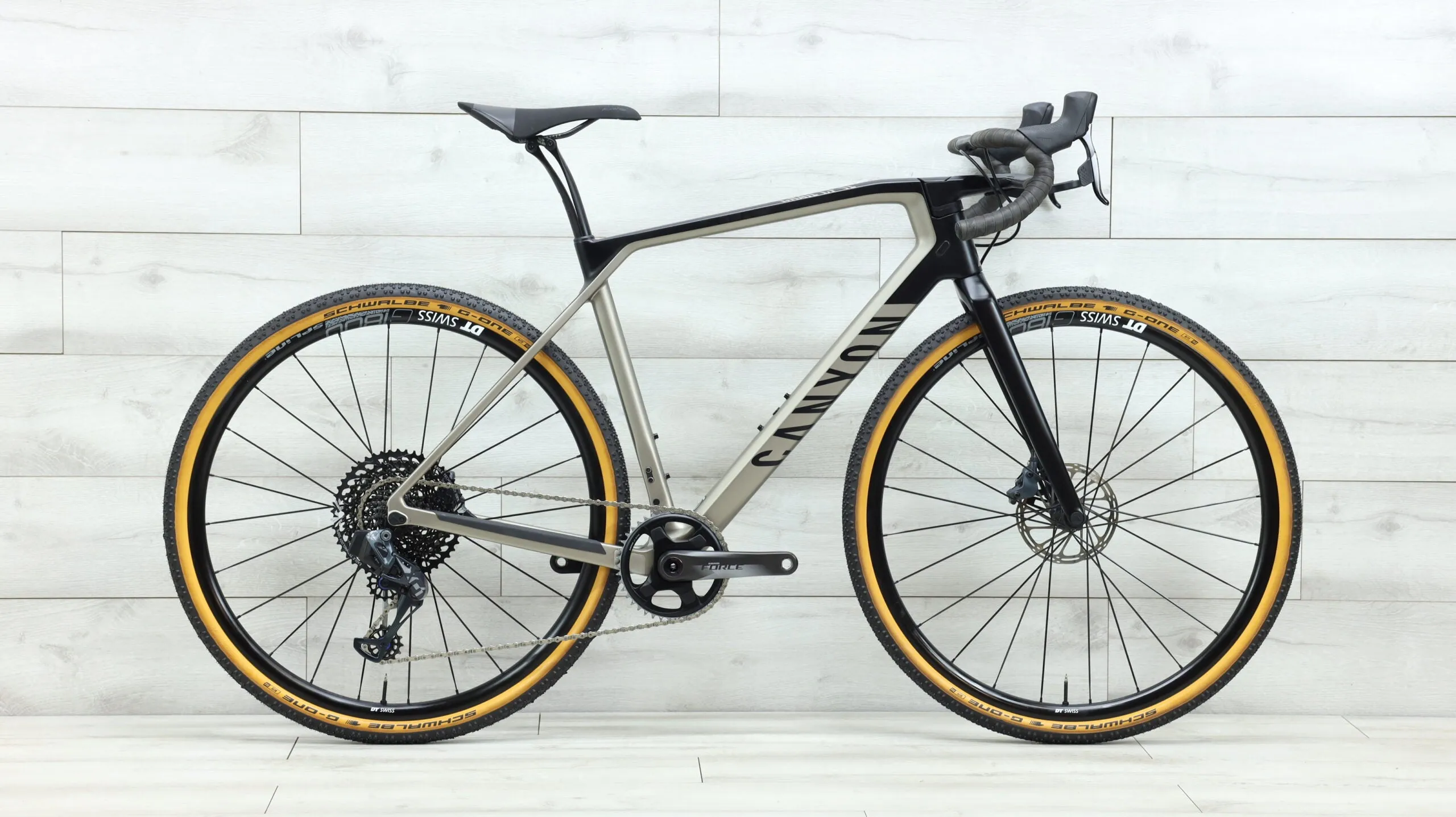 2020 Canyon Grail CF SL 8.0 eTap Gravel Bike - Medium