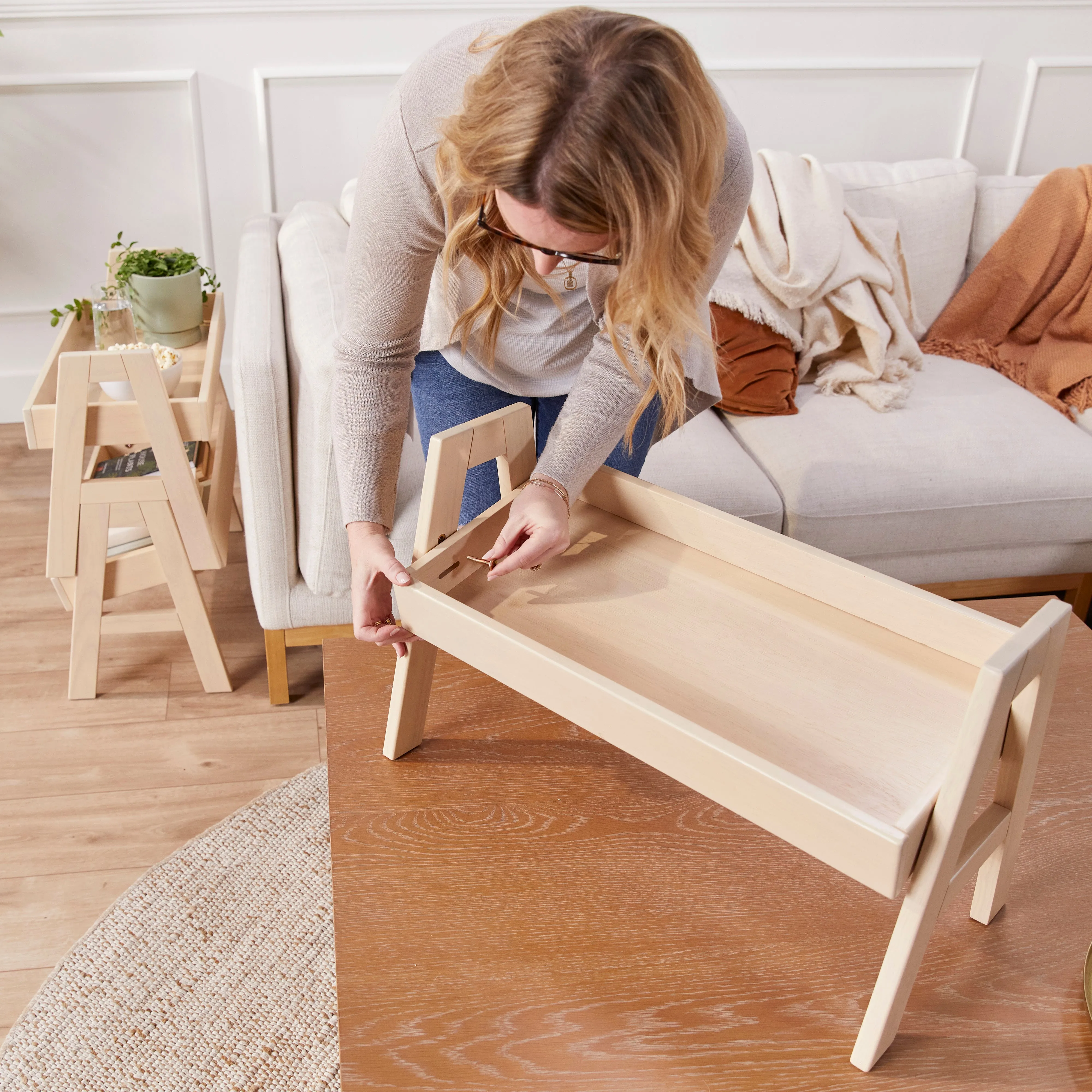 Adjustable Stacking Shelf with Full Edge