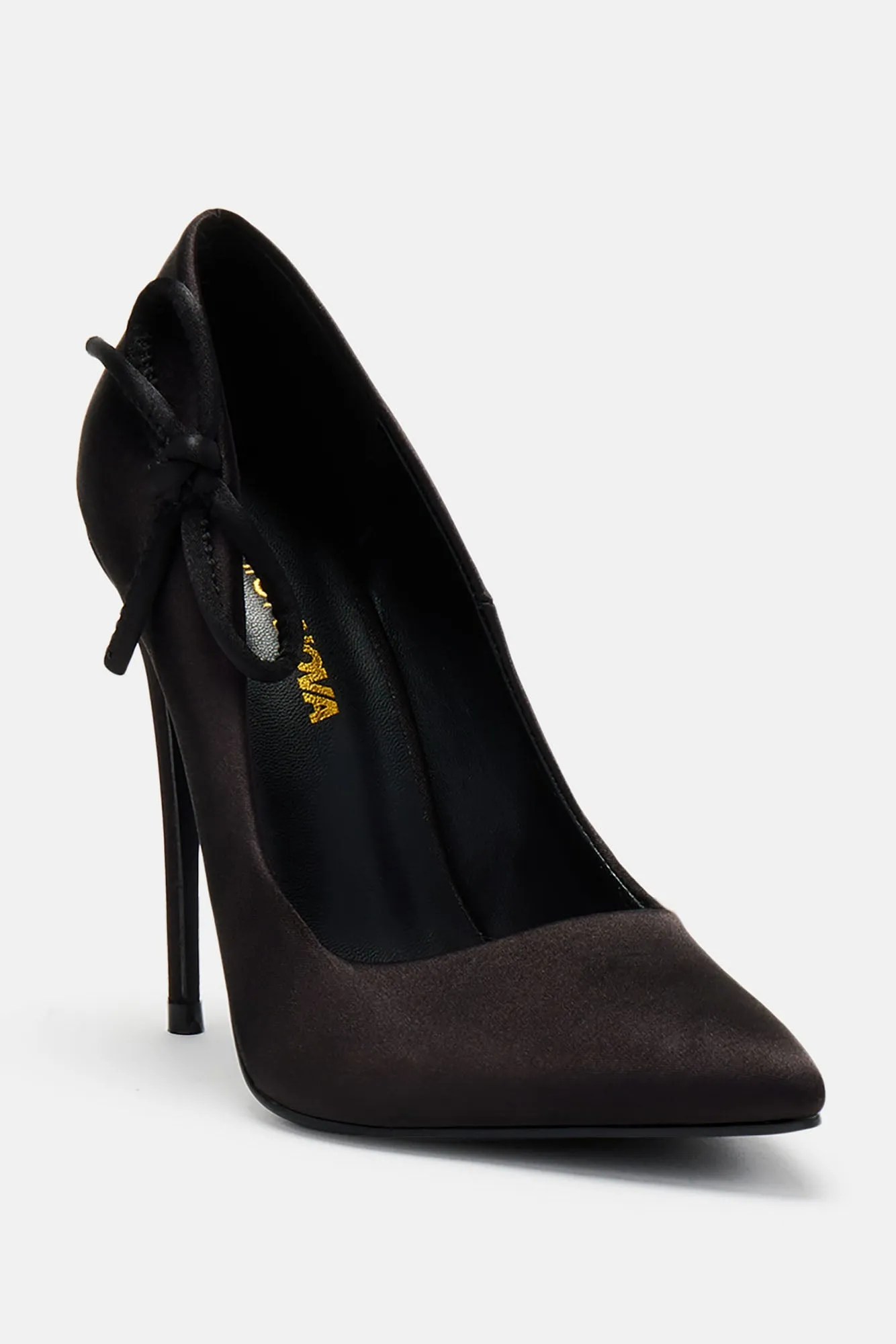 Big City Girl Pumps - Black