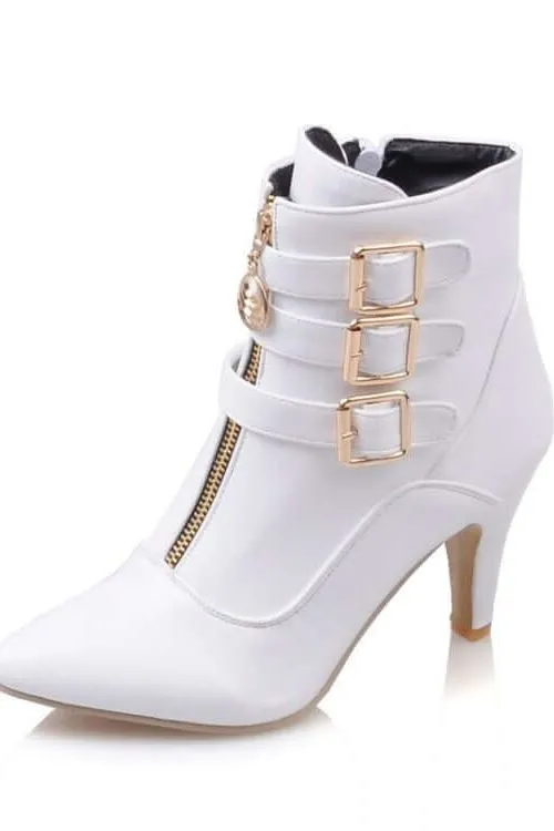 Buckle pointed Roman boots