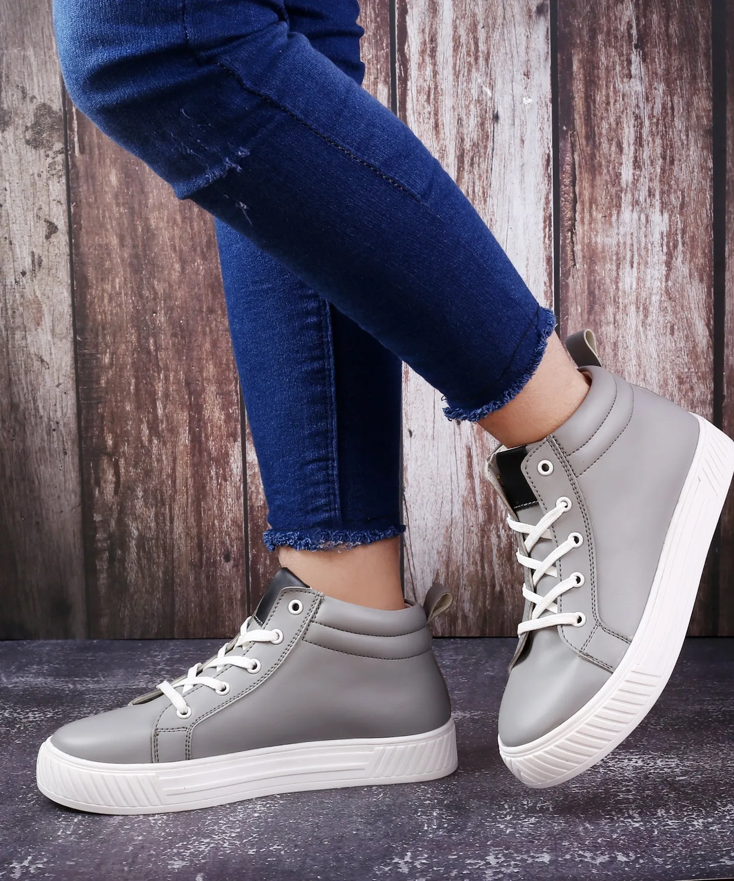 Bxxy Women's New Latest Sneakers