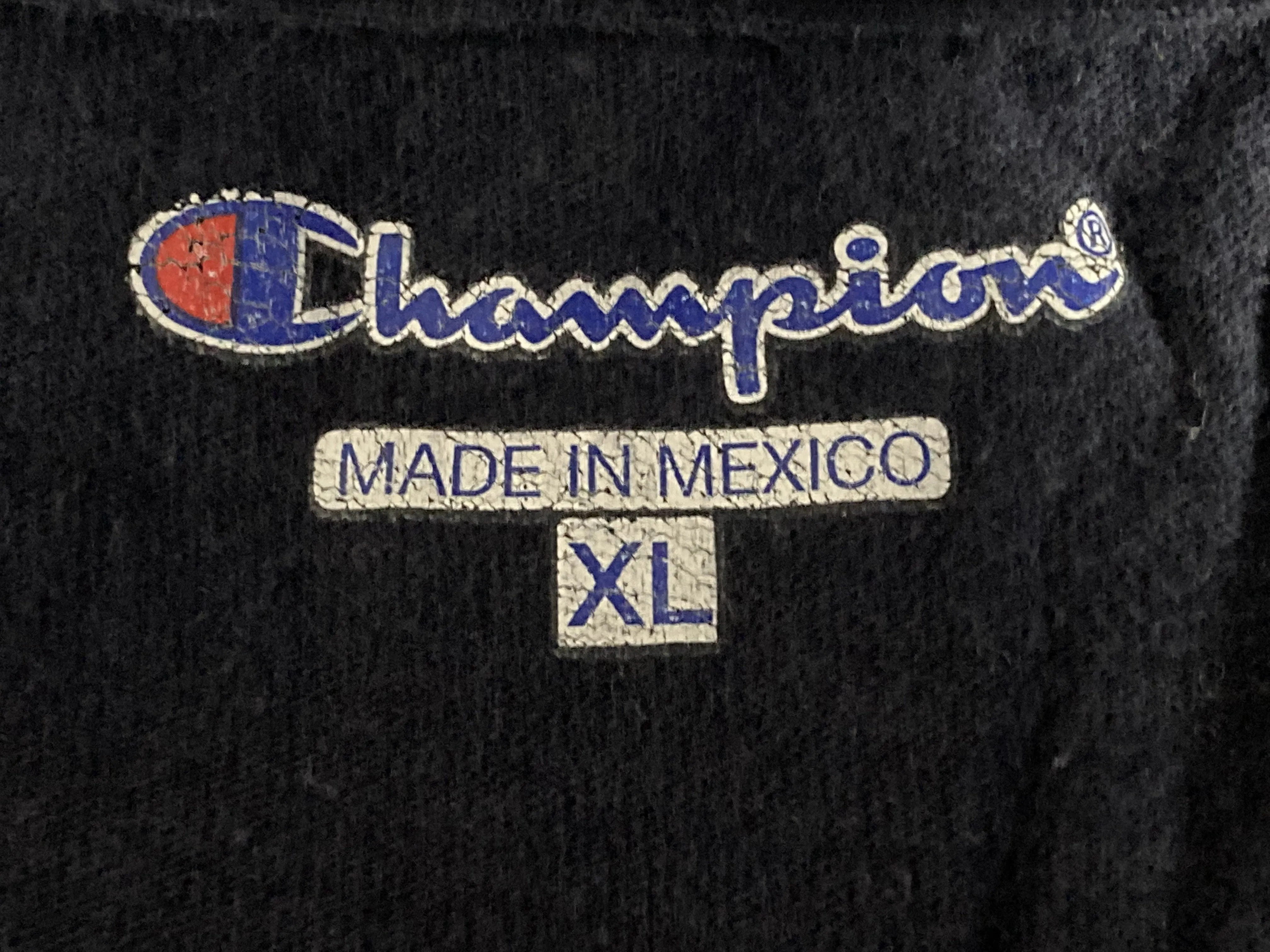 CHAMPION "FOOTBALL" Graphic Print Adult T-Shirt Tee Shirt XL Xtra Extra Large Dark Blue Shirt