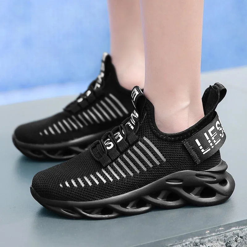 Children's Fashion Sports Shoes Boys Girls Running Outdoor Sneakers Breathable Soft Bottom Kids Lace-up Jogging Shoes