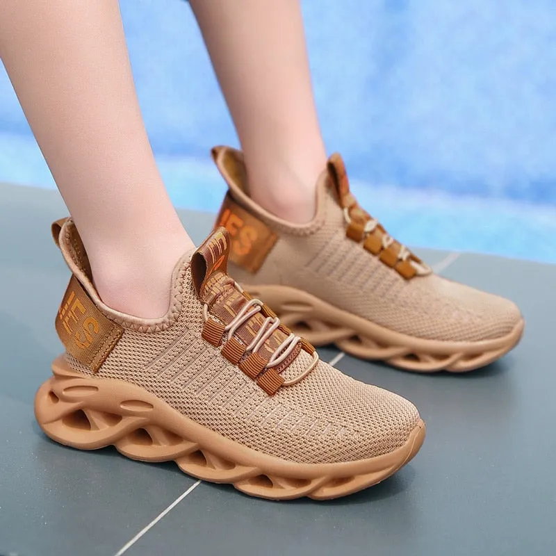 Children's Fashion Sports Shoes Boys Girls Running Outdoor Sneakers Breathable Soft Bottom Kids Lace-up Jogging Shoes