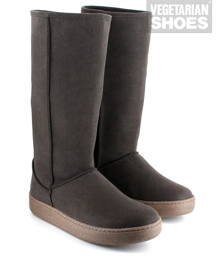 Highly Snugge Boot in Brown from Vegetarian Shoes