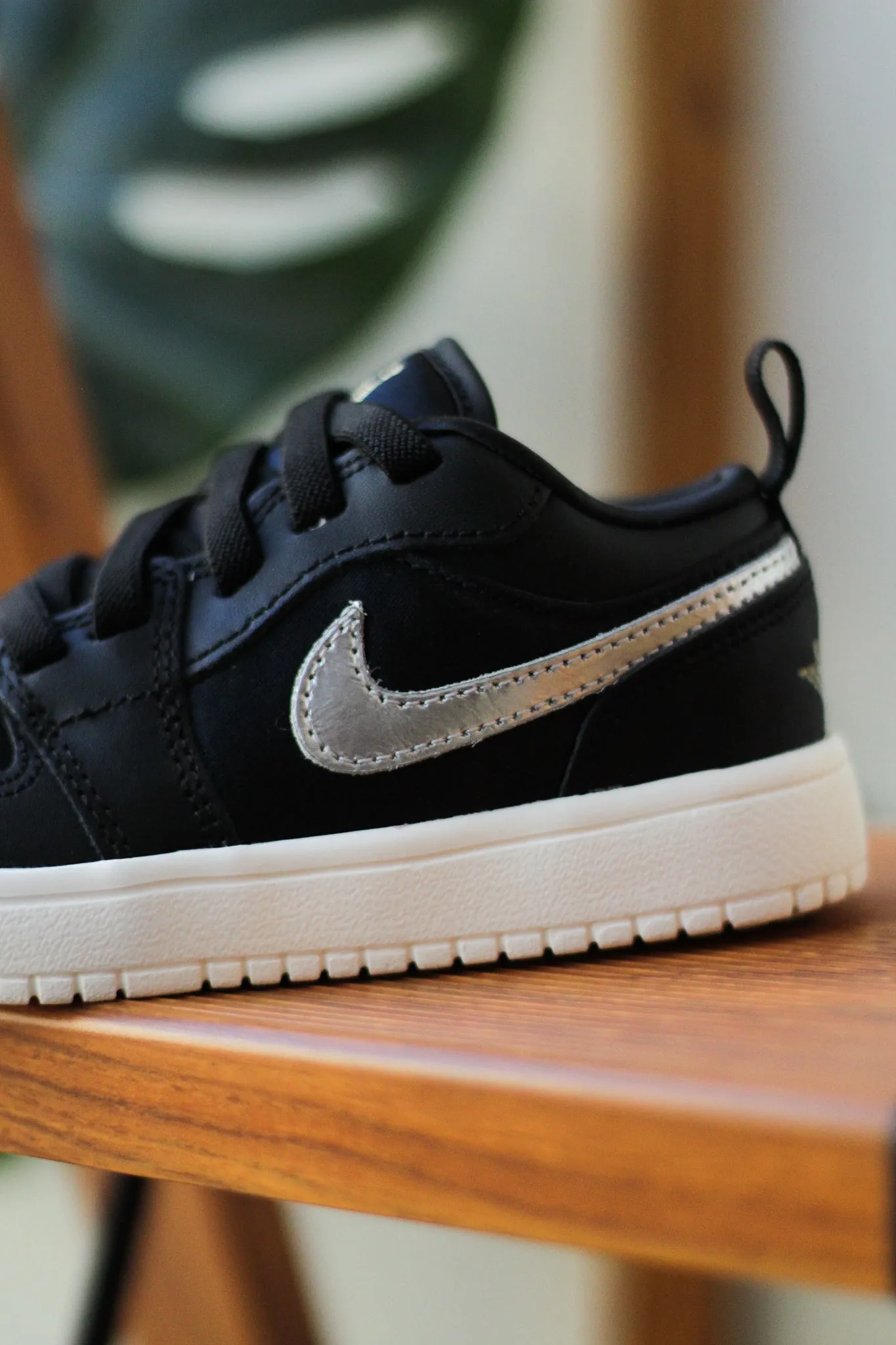 JORDAN 1 LOW ALT SE (PS) "BLACK"