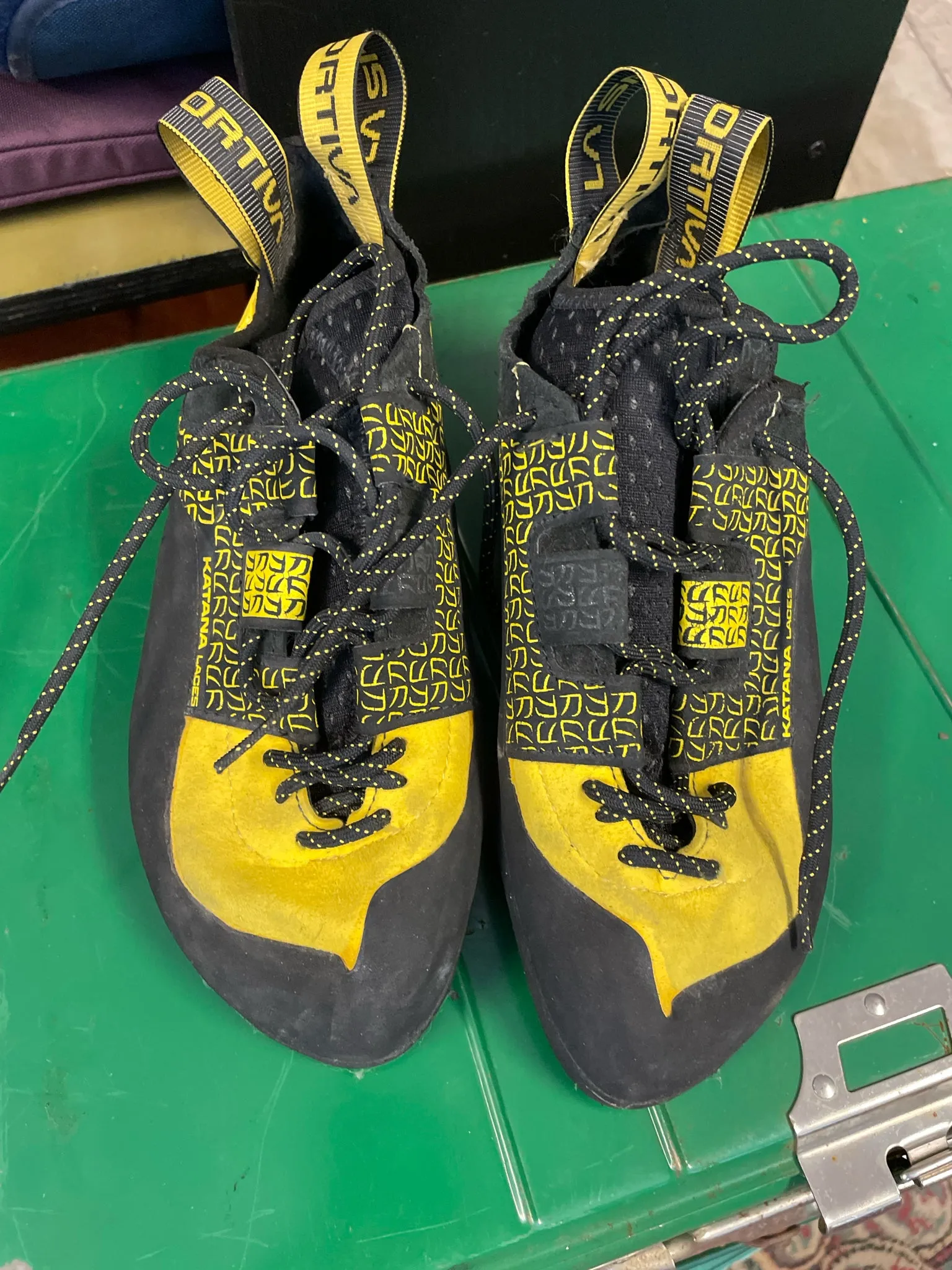 La Sportiva Katana Laces Climbing Shoes Men's 6.5/Women's 7.5