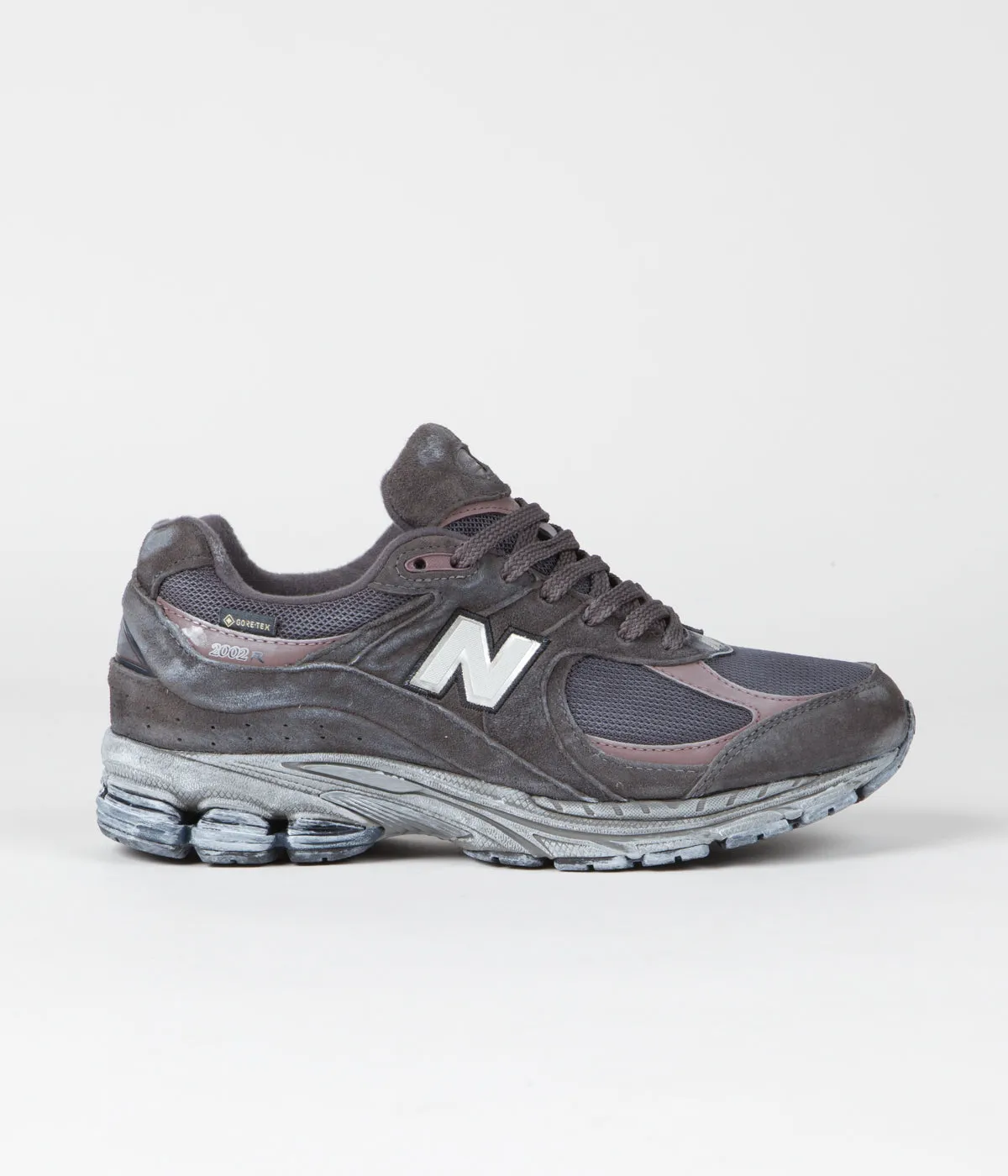 New Balance 2002R Gore Tex Shoes - Magnet / Mood Indigo