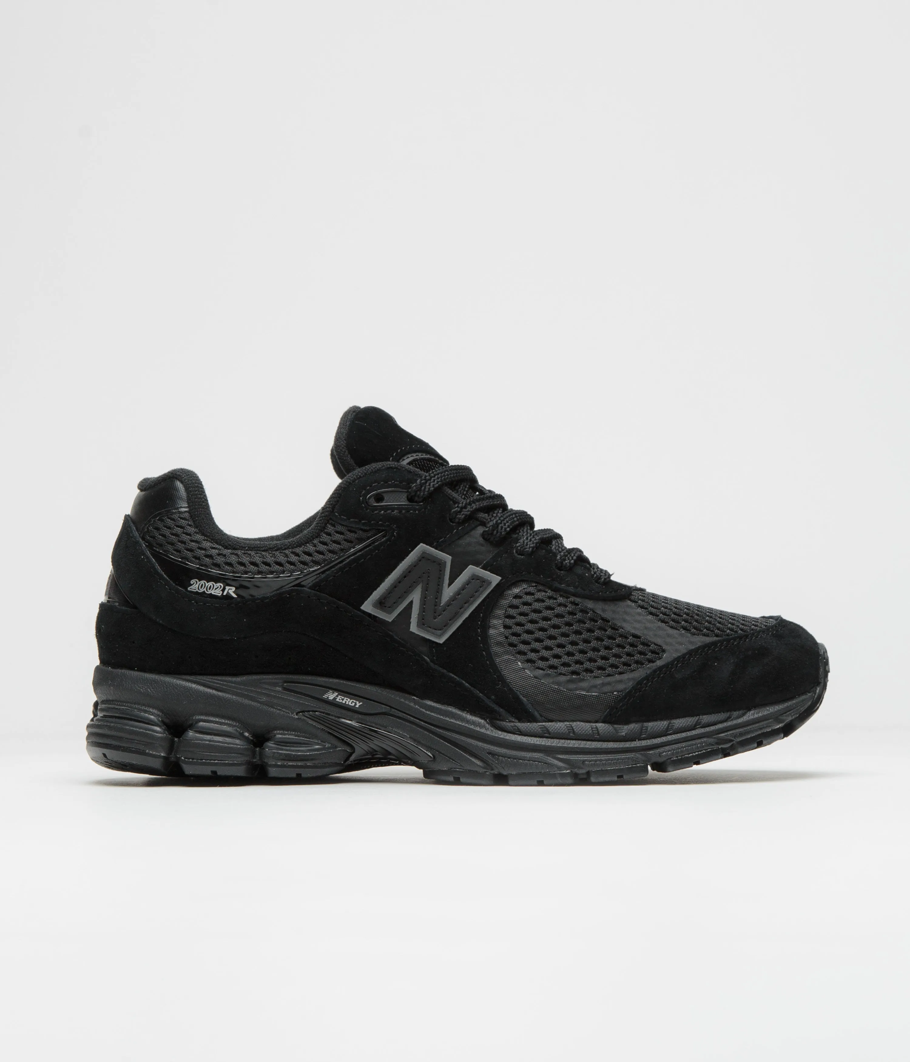 New Balance 2002R Shoes - Black / Black Metallic