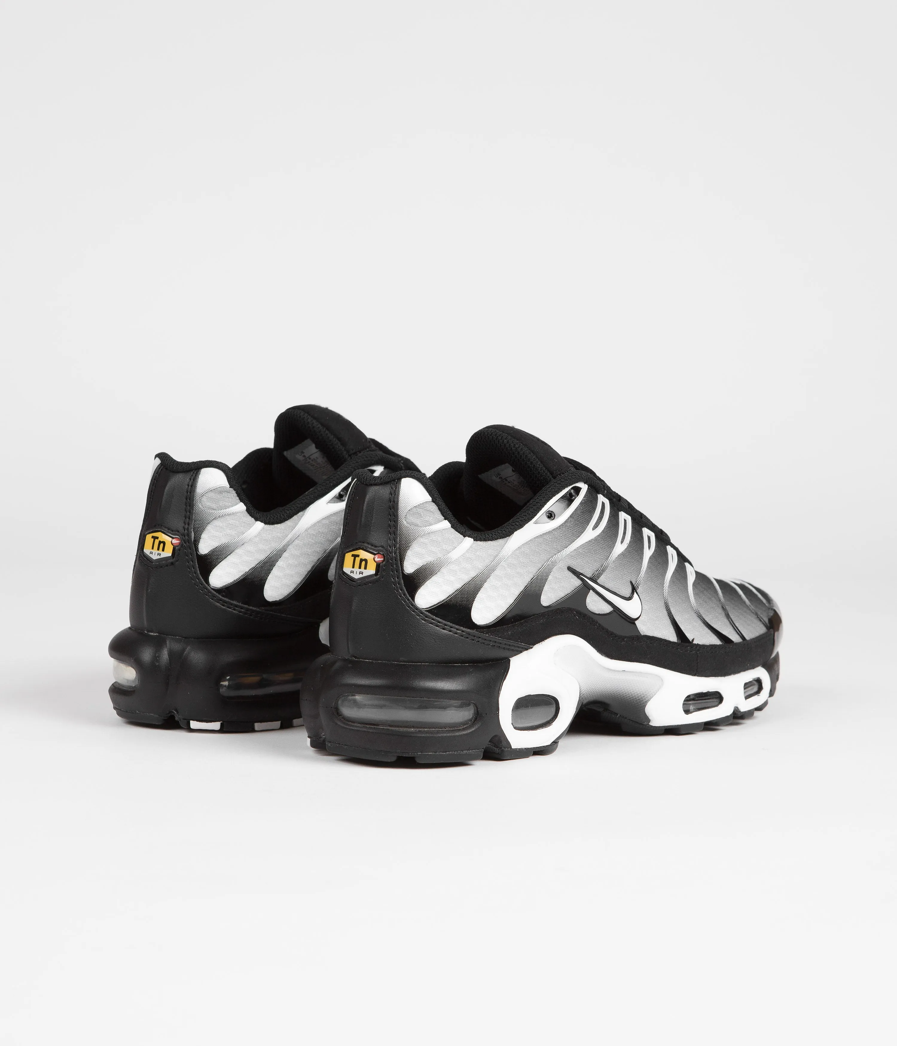 Nike Air Max Plus Shoes - Black / White - Metallic Silver