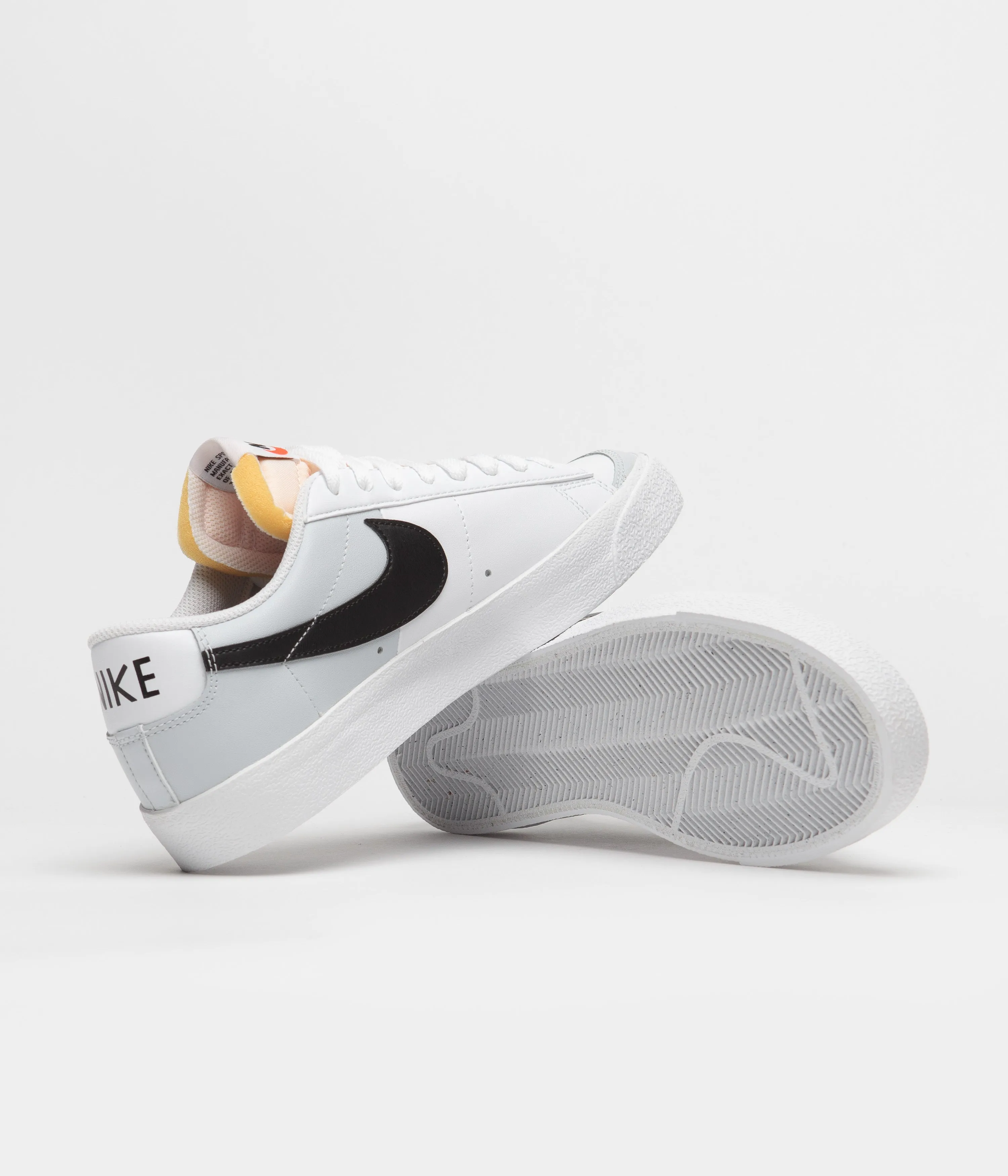 Nike Blazer Low 77 Shoes - White / Black - Pure Platinum