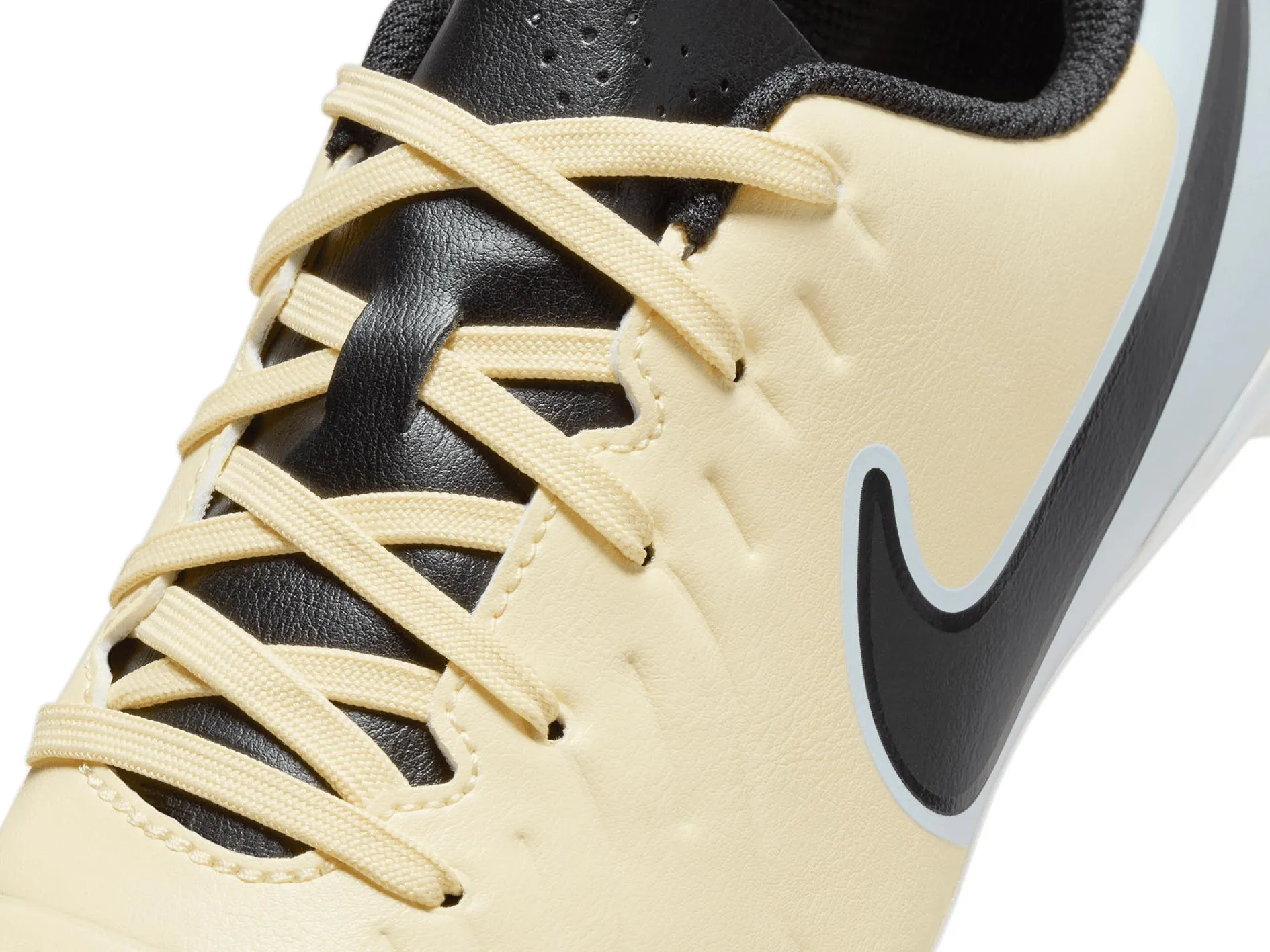 Nike Junior Tiempo Legend 10 Club FG/MG <br> DV4352 700