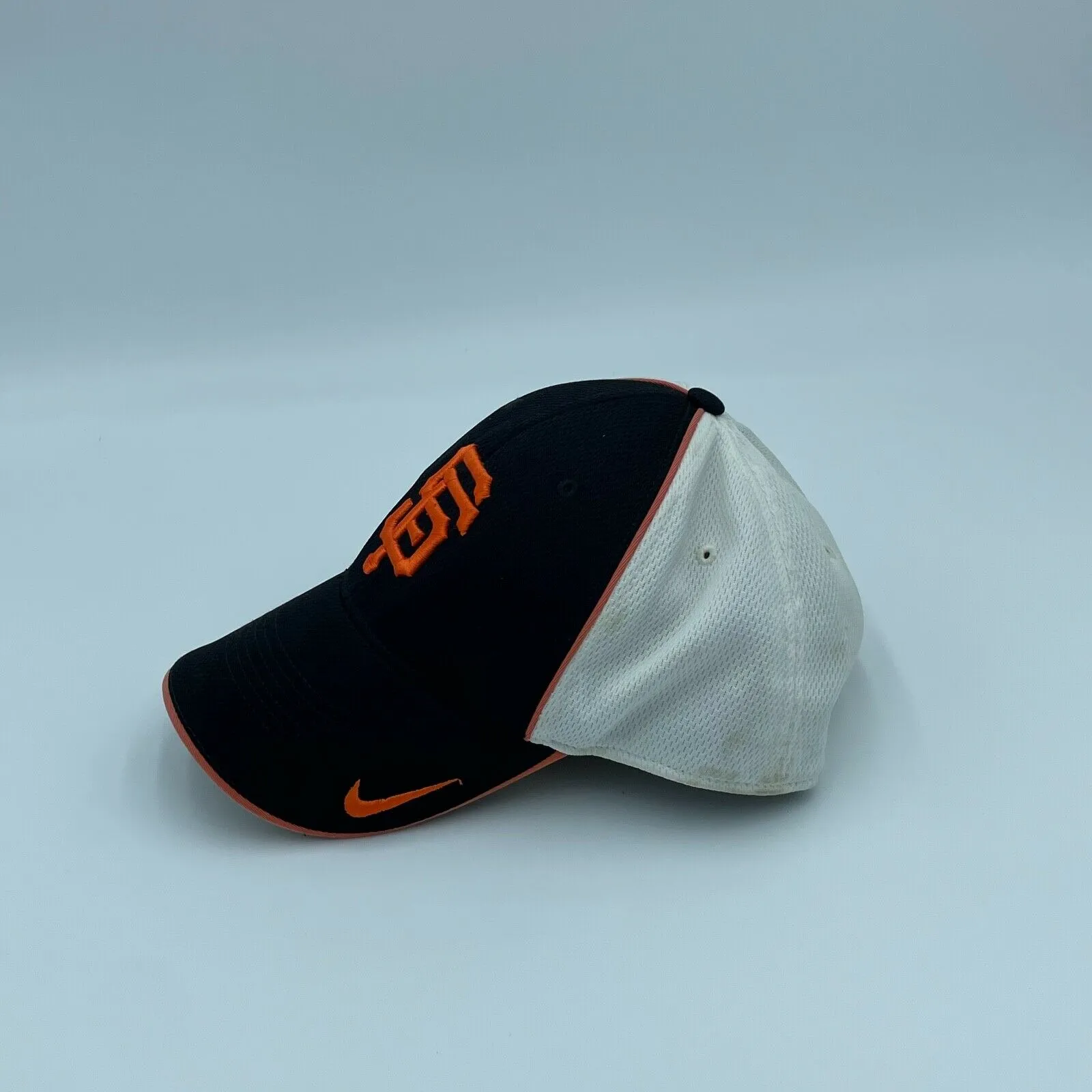 Nike Team Genuine Merchandise San Francisco Giants NFL Football Cap Adjustable