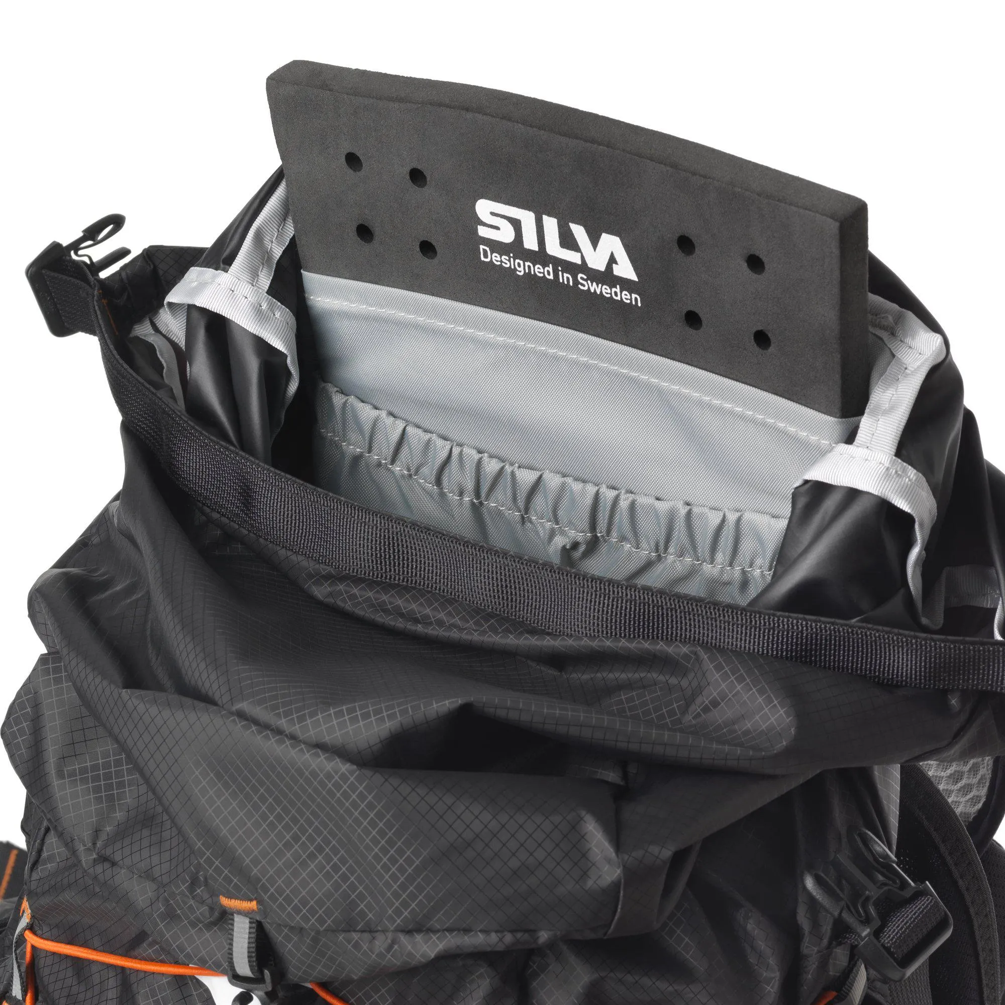 Strive Mountain Pack 17 3