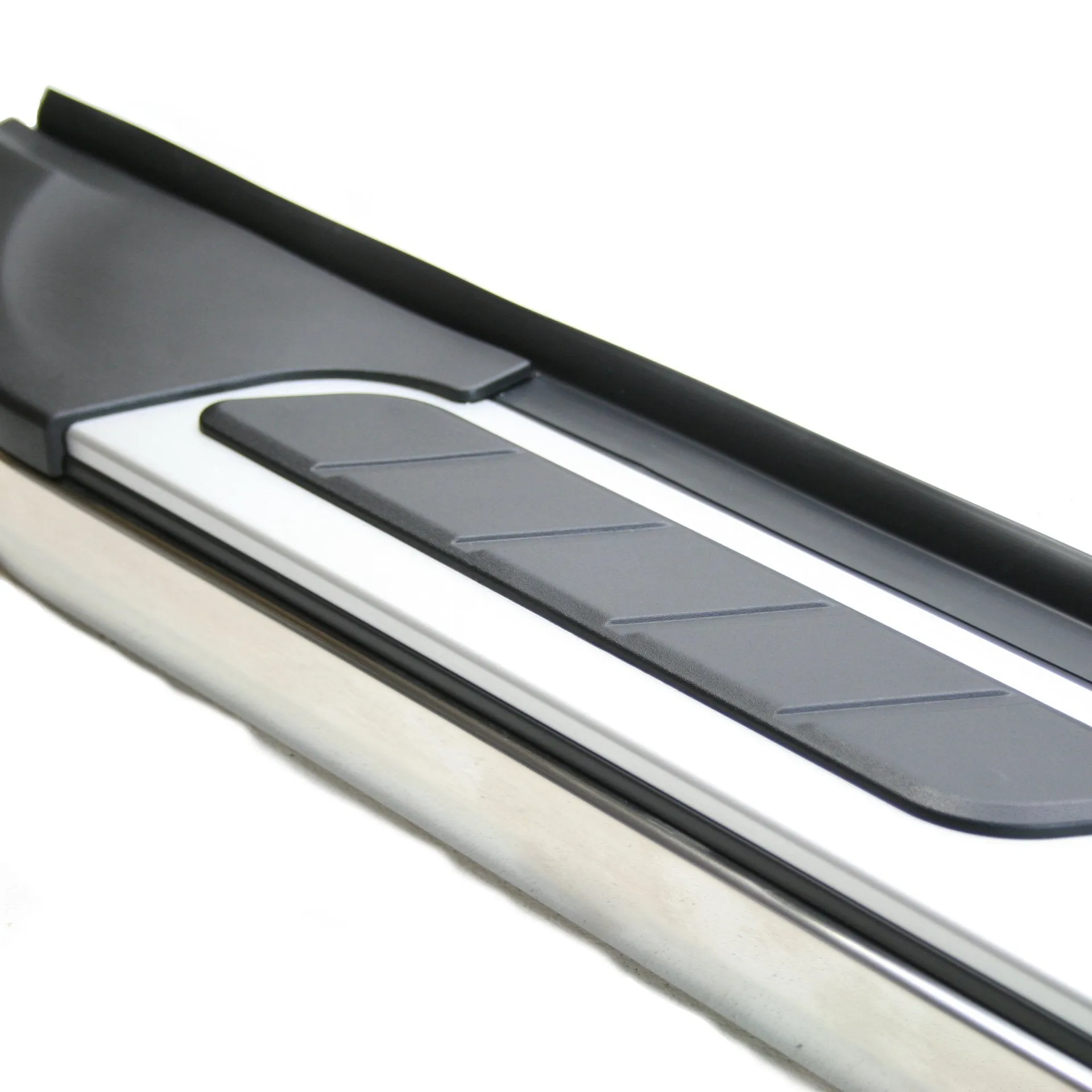 Suburban Side Steps Running Boards for Renault Trafic SWB 2014 