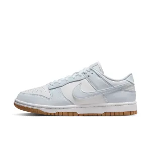 Women's Nike Dunk Low - WHITE/FOOTBALL GREY-GUM LIGHT BROWN